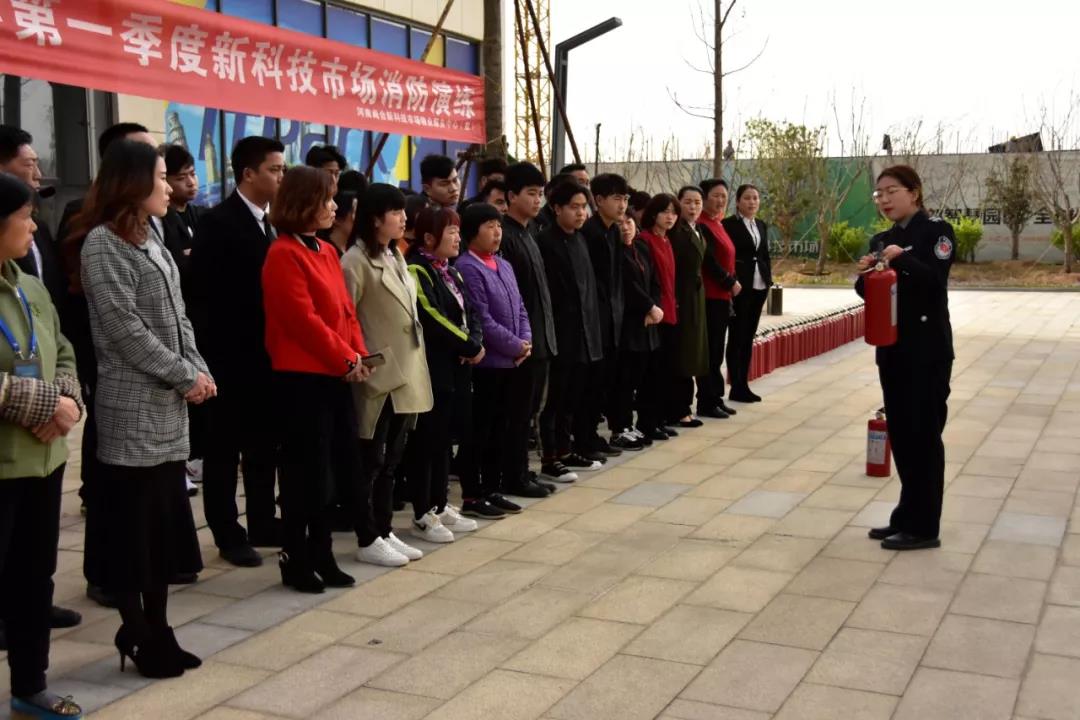 1553839221972035840.jpg 0002.jpg