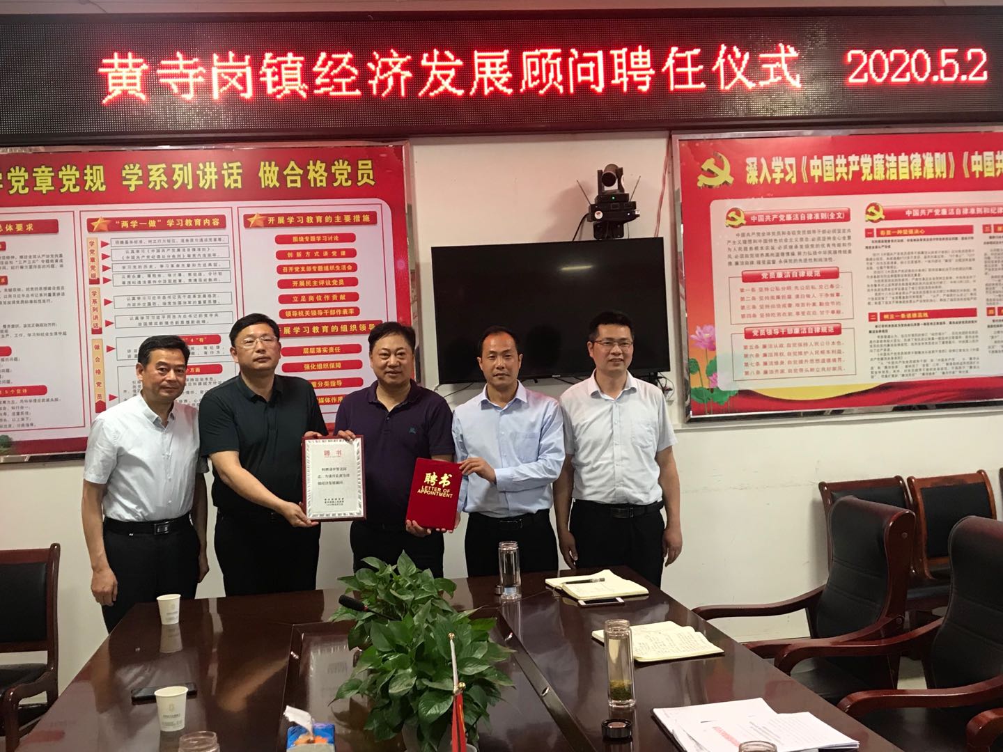 1589856848138070593.jpg faed11b461e9a1c94ae81d6f8305188.jpg