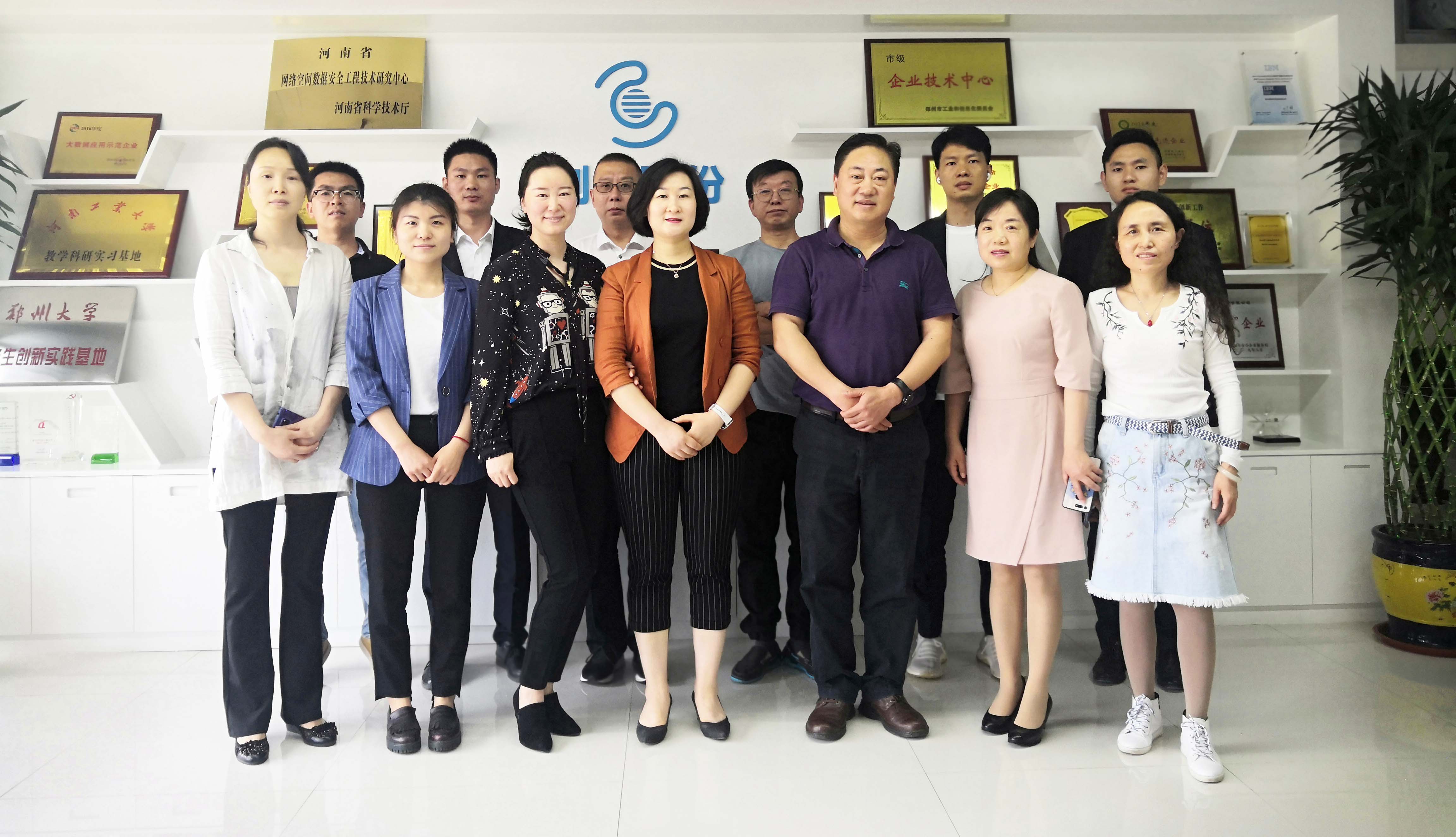 1589939331556095670.jpg 03.jpg